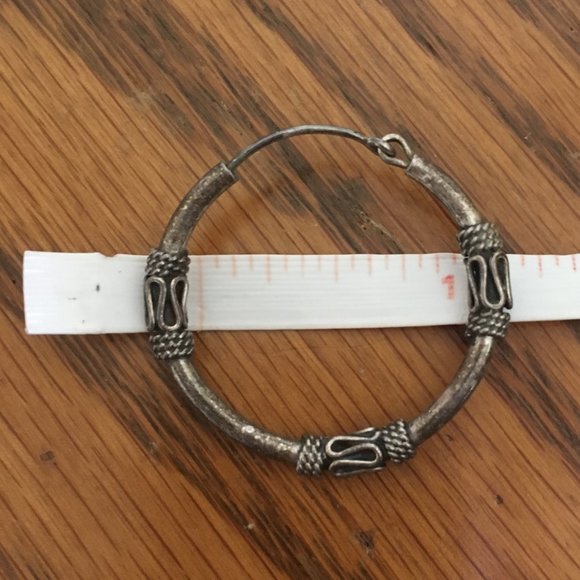 LOT of 2 pairs of sterling silver hoops - Picture 2 of 5